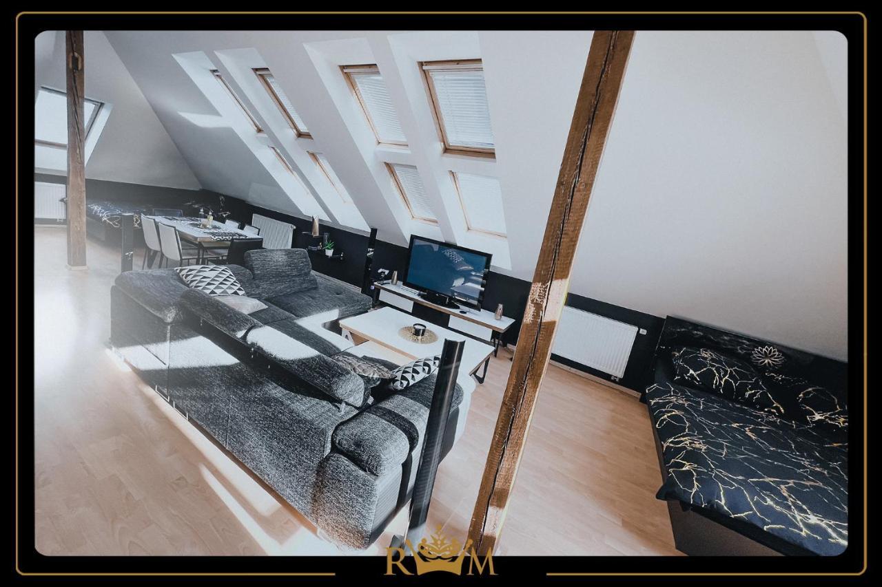 Rm Luxury Apartment In Prague • 6 People • Free Parking • Pets 외부 사진